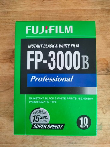 Fujifilm 3000b polaroid - fujifilm,